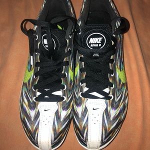 Rival D long distance running spikes